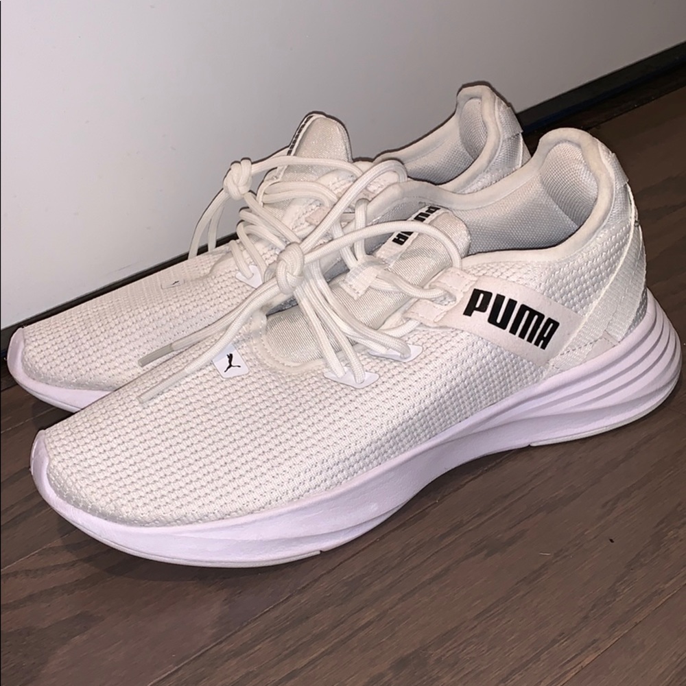 Puma Sneakers